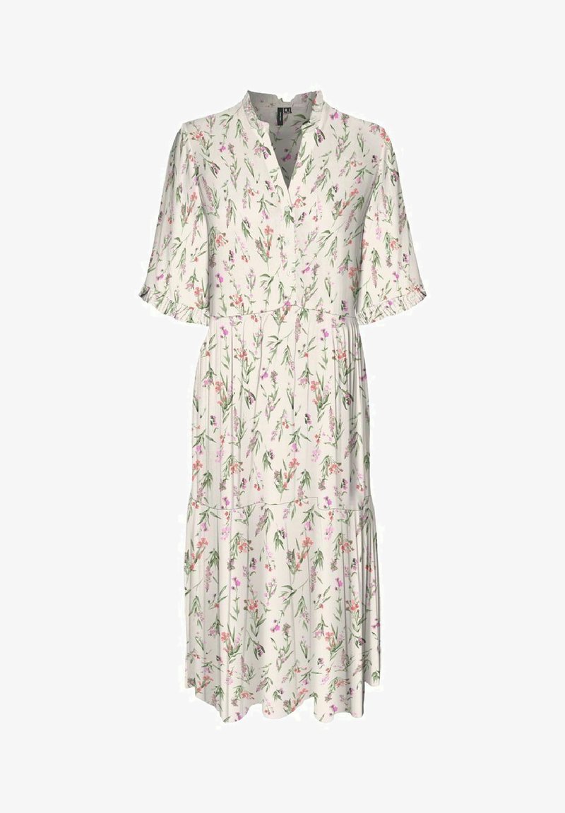 Kwiatowa sukienka midi w odcieniu kremowym, z krótkimi rękawami z mankietami, dekoltem w serek oraz warstwową spódnicą. Wzór zawiera zielone liście i różowe kwiaty.