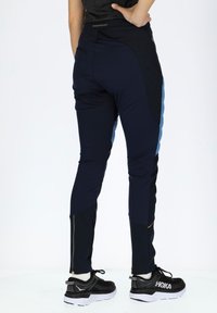 Swedemount NORDIC HYBRID TIGHTS W - Outdoorbroeken - dusty blue navy