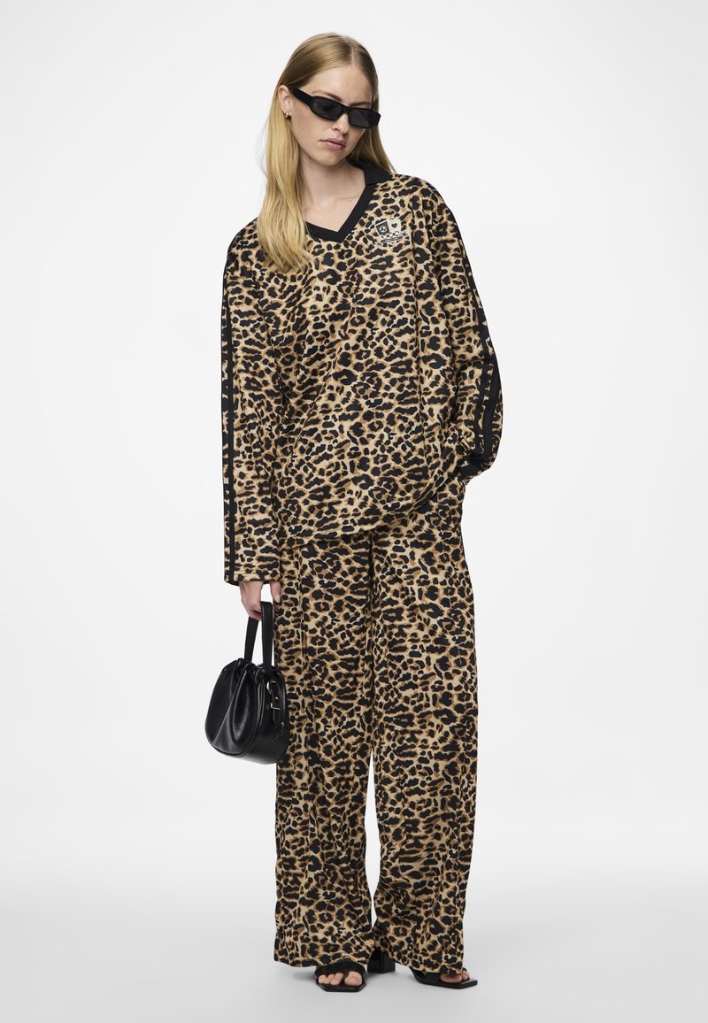 Pieces Longsleeve meerkleurig Pieces Longsleeve meerkleurig