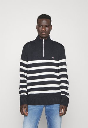 tommy jeans tjm solid badge zip mock neck