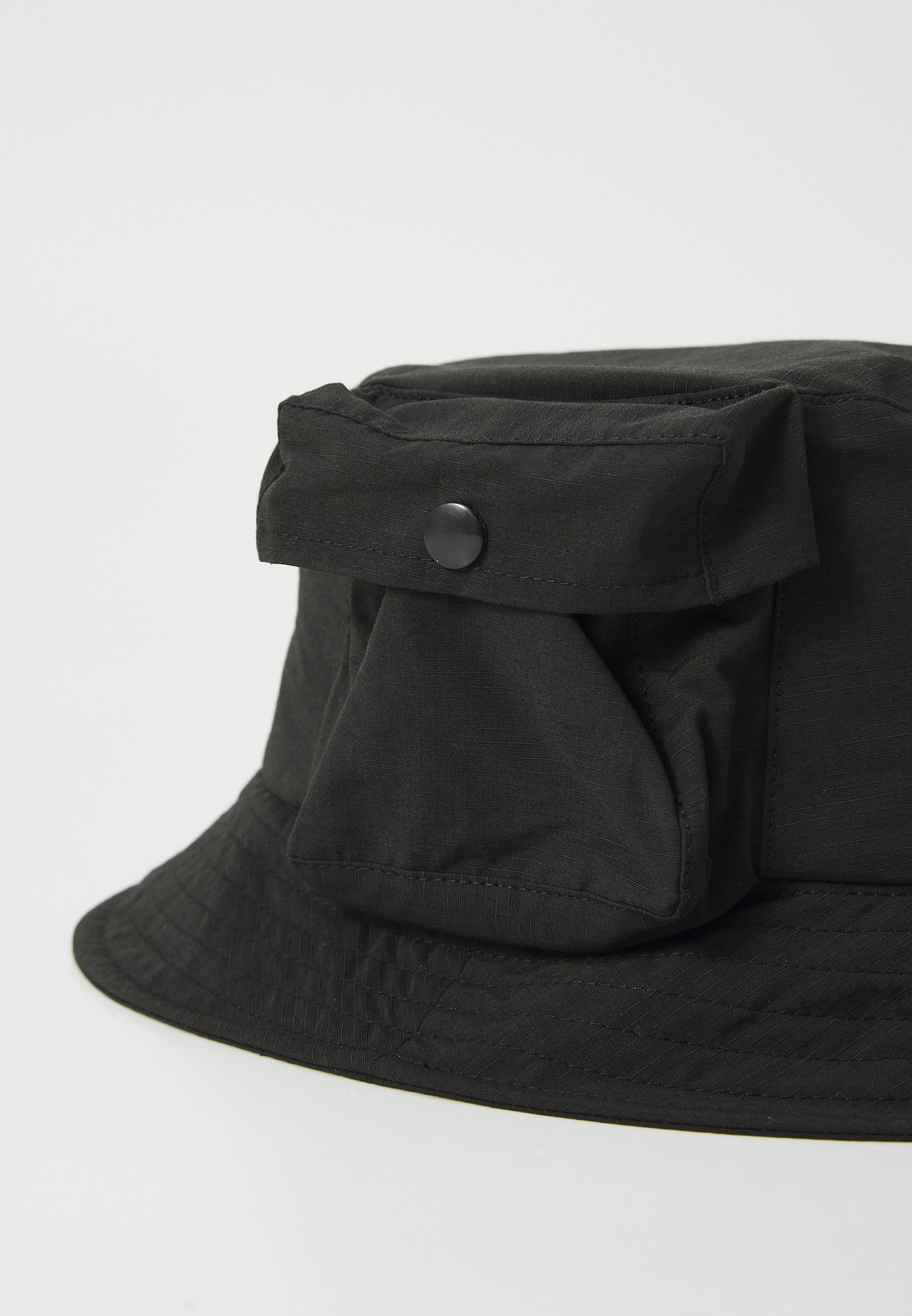 J.LINDEBERG Sports BANKS KANGOL PACKABLE BUCKET HAT UNISEX