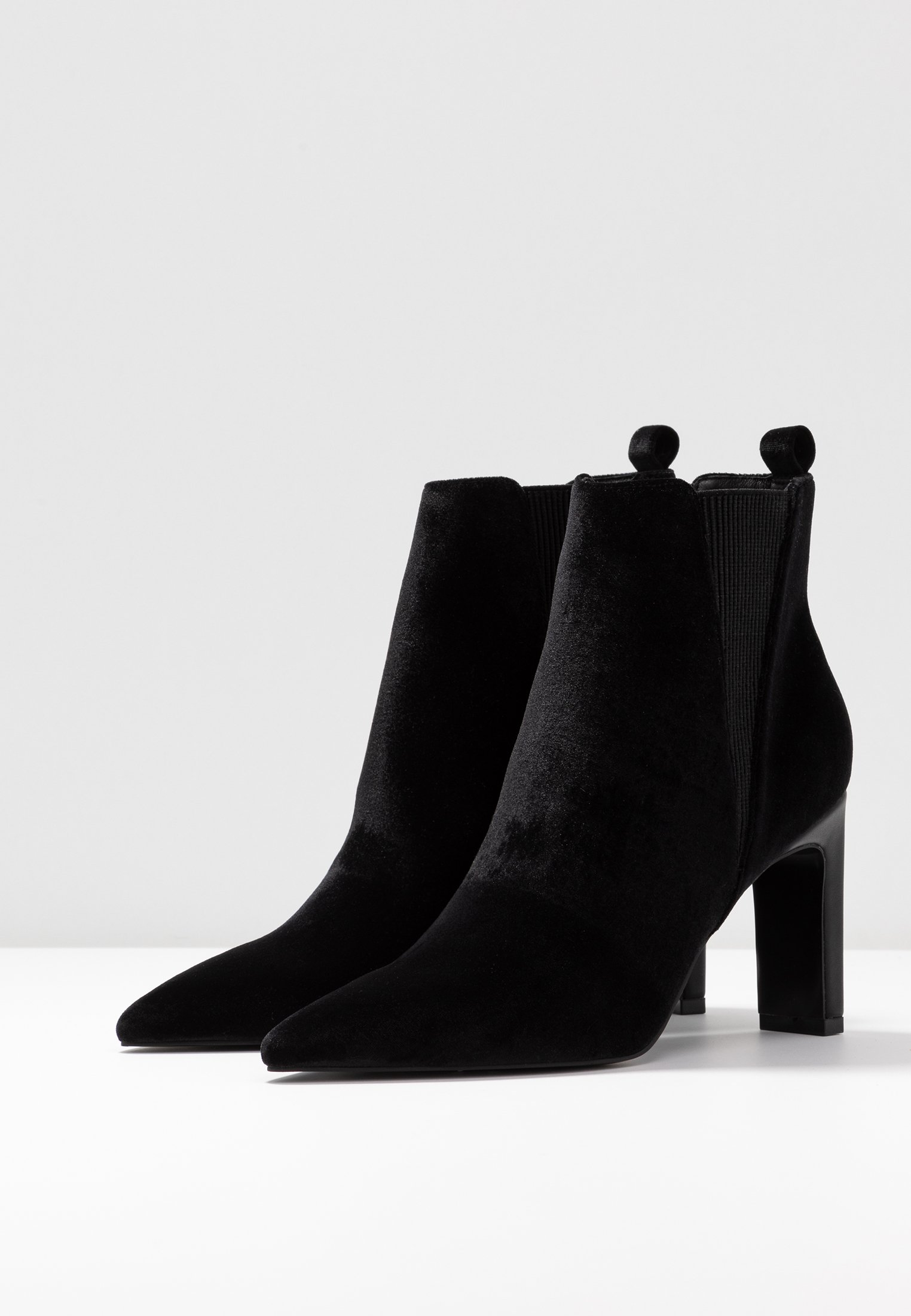 KIOMI Korte laarzen blackZwart Zalando.nl KIOMI Korte laarzen blackZwart Zalando.nl