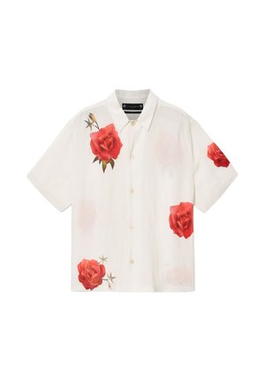 Hvid kortærmet skjorte med knapper foran, dekoreret med røde rosenprints på front, ærme og nederste kant, med en spids krave.
