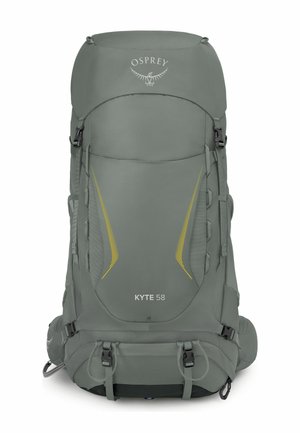 Sac à dos de randonnée Osprey Kyte 58 gris avec des accents jaunes, plusieurs sangles et un logo à l'avant, conçu pour une utilisation en extérieur et pour des charges lourdes.
