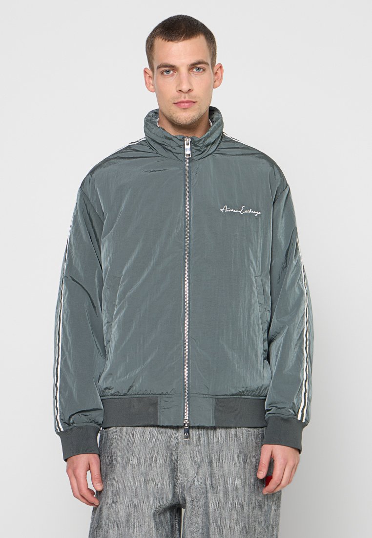 Armani Exchange Bomberjacks wintergroen