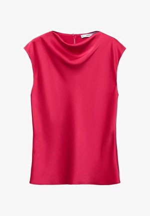 Top senza maniche di un rosso vivace, con una texture liscia e satinata e scollatura drappeggiata. Presenta una chiusura sul retro con un piccolo anello.