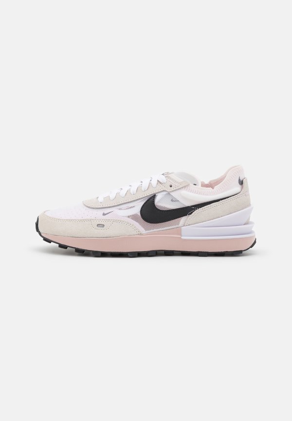W NIKE WAFFLE ONE - Trainers2