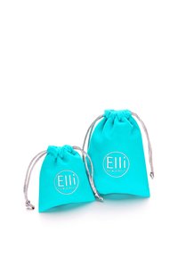 Turkio spalvos audiniai maišeliai su raišteliu ir sidabriniais akcentais, ant kurių išspausdintas logotipas "Elli WE ♥ JEWELS". Įtraukta dviejų dydžių.