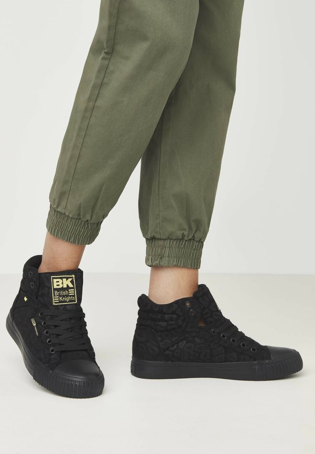 DEE - Zapatillas altas - black leopard/gold/black