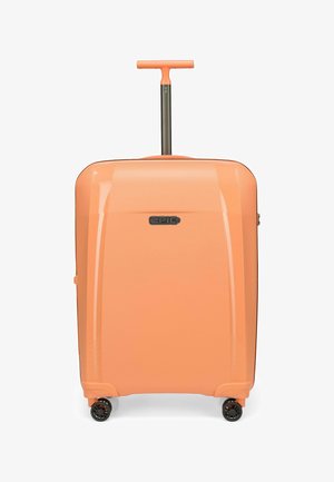 Valise rigide orange avec quatre roues pivotantes noires, poignée télescopique et logo de la marque "EPIC" sur le devant.