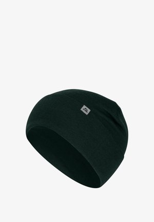 Beanie gemaakt van donkergroene stof, zachte textuur, slouchy ontwerp, met een klein grijs logo-label aan de zijkant. Compacte en aansluitende vorm.