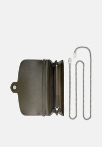 Lauren Ralph Lauren LEATHER MEDIUM ADAIR CROSSBODY - Clutch - dark olive