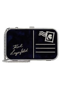 Granatowa welurowa kopertówka z srebrnymi detalami, wzór pocztówki, odręcznie napisane "Karl Lagerfeld" oraz wytłoczony obrazek, z łańcuszkiem.