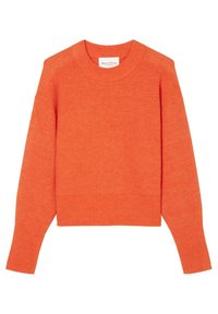 Orange ribbad stickad tröja med rund halsringning, långa ärmar och en kortad design. Tyget verkar mjukt med en subtil textur. Tillverkarens etikett synlig.