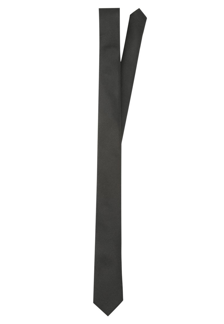 Cravatta nera, tessuto liscio, forma slim, punta affilata. Nessun motivo o hardware visibile, design minimalista. Lunghezza standard per neckwear.