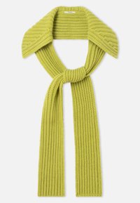 Gestrickter Schal in leuchtendem Limettengrün, mit einem breiten Kragen und langen, gerippten Enden. Weiche Textur mit einer Schnürung in der Mitte zum Befestigen.