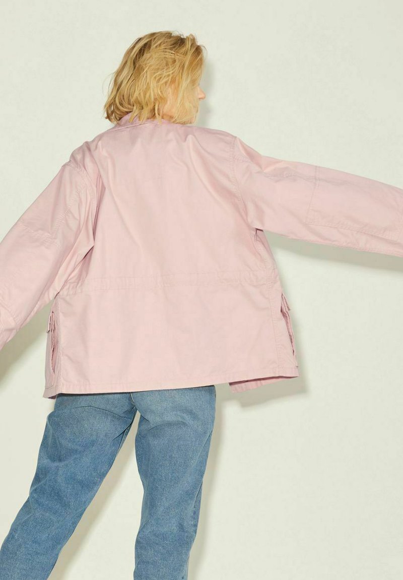 Damen Leichte Jacken | JJXX JXEVIE FIELD Leichte Jacke cameo rose/rosa - HF14977 Damen Leichte Jacken | JJXX JXEVIE FIELD Leichte Jacke cameo rose/rosa - HF14977