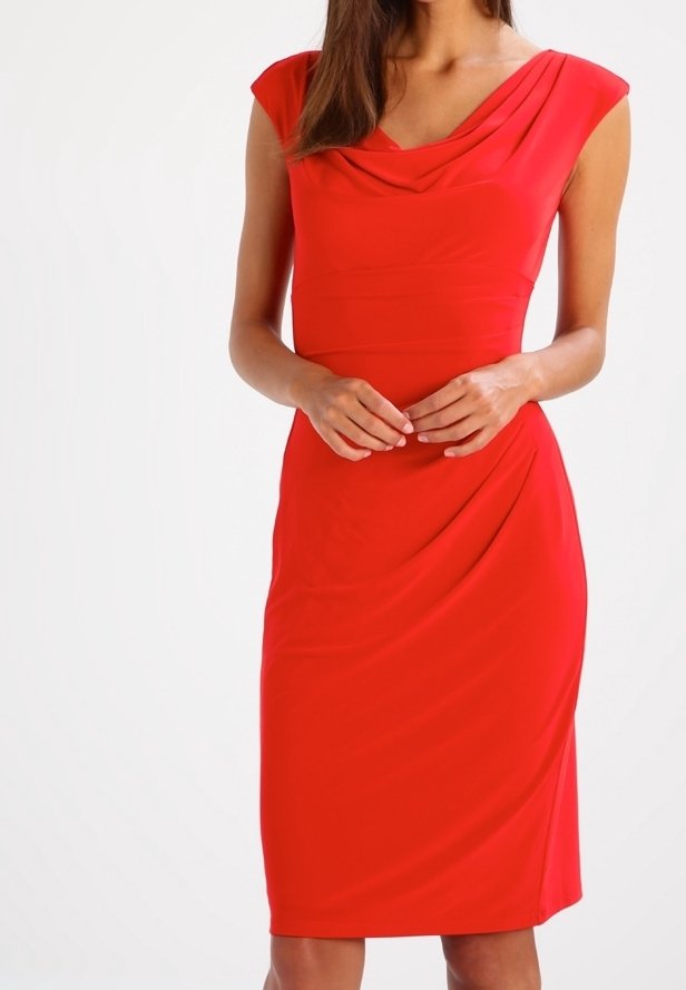 Czerwona sukienka do kolan z dekoltem w serek i krótkimi rękawami. Wykonana z gładkiego, elastycznego materiału z drapowanymi detalami w talii.