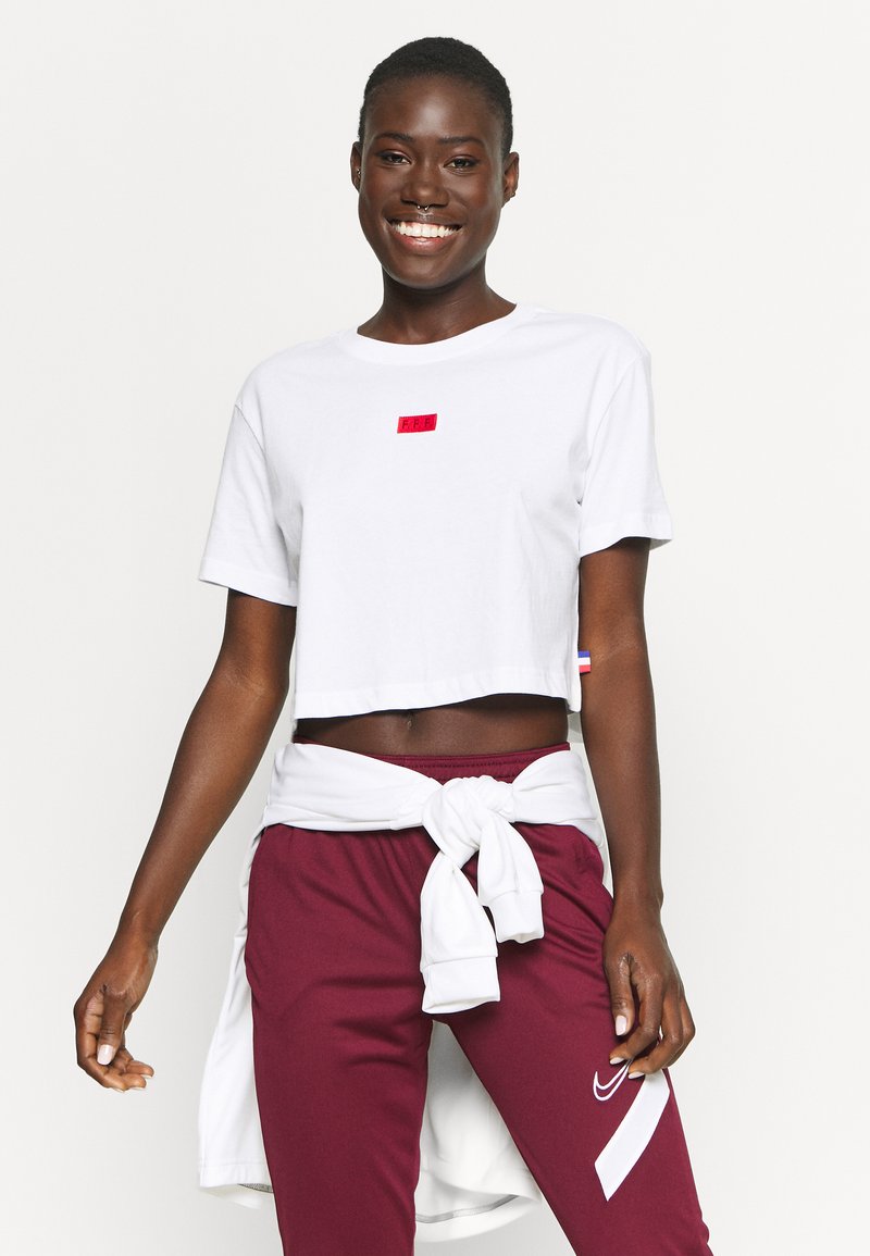 Damen Sportbekleidung | Nike Performance FRANKREICH FFF TEE VOICE Nationalmannschaft white/weiß - XM88120 Damen Sportbekleidung | Nike Performance FRANKREICH FFF TEE VOICE Nationalmannschaft white/weiß - XM88120