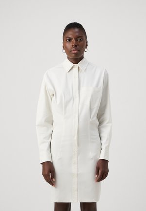 Good American STRETCH SHIRT DRESS - Robe chemise - white