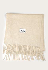 Sciarpa beige morbida realizzata in tessuto texturizzato, con estremità frangiate e forma rettangolare; etichettata con un cartellino bianco "STYLE REPUBLIC".