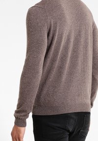 United Colors of Benetton Stickad tröja - brown