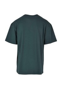 Mørkegrøn bomulds t-shirt med korte ærmer, rund hals og en afslappet pasform. Ingen synlige logoer eller mønstre. Enkel design med lige snit.
