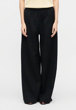 WILLA - Spodnie materiałowe