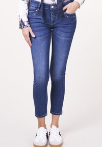 Blue Fire MILA SKINNY medium denim/dark-blue denim Zalando