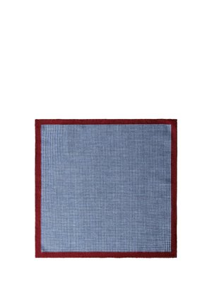 Blauw-witte doek met een pied-de-poule patroon en een effen rode rand, vlak liggend op een witte achtergrond.