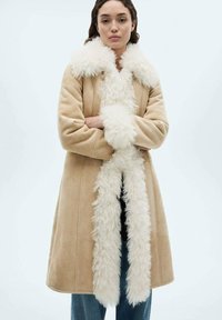 Mango PENYLANE - Zimný kabát - beige