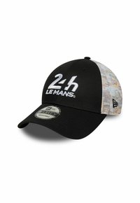 Schwarze Kappe mit gesticktem 2h Le Mans-Logo in Weiß. Verfügt über einen gemusterten Stoff an den Seitenpanelen. Verstellbare Passform, gebogener Schirm.