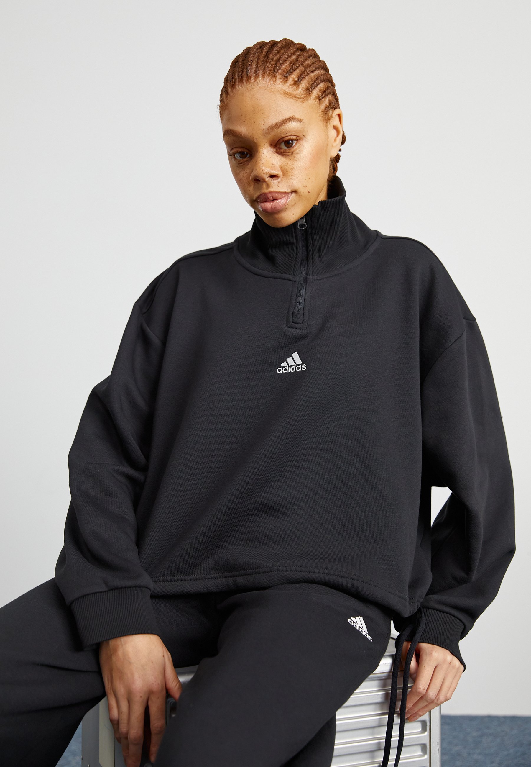 adidas Sportswear Sweatshirt - black - Zalando.de