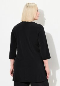 Ulla Popken SWING ROUND NECK  - Maglietta a manica lunga - black