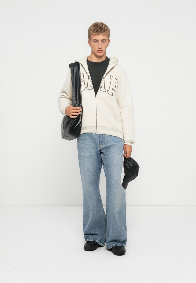 GAP ARCH SHERPA Sudadera beige - Main Image