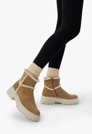 Snowboot/Winterstiefel - beige