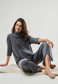 YOU LOOK PERFECT SET - Pyjama - anthracite