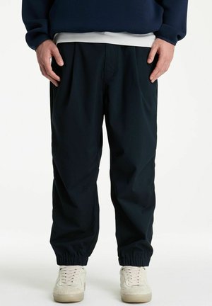 CHASIN', CHASIN' CHINOS NYRO SYNC - Broek - dark blue