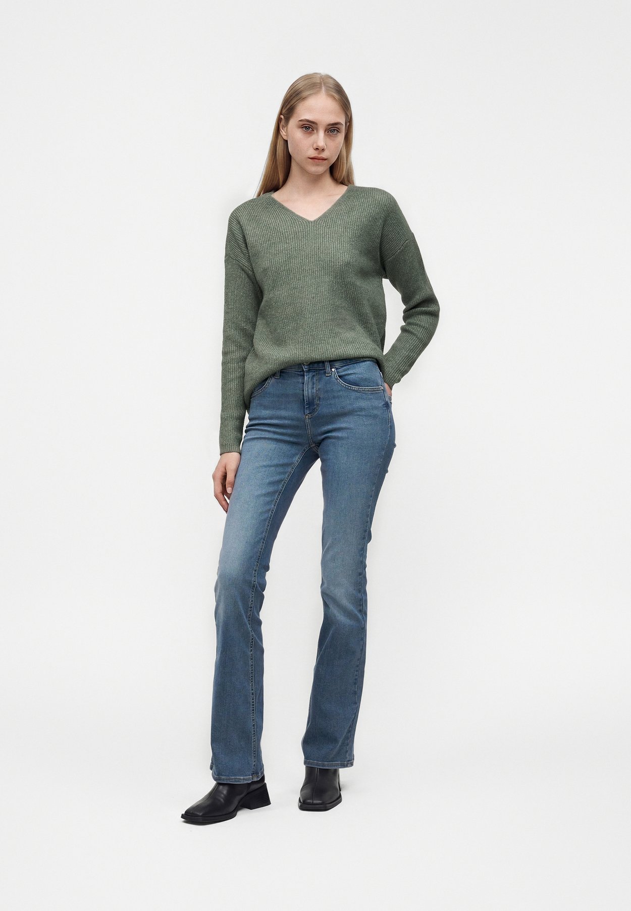 ONLCAMILLA V-NECK L/S PULLOVER KNT NOOS