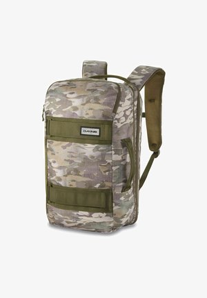 Zaino camouflage realizzato in tessuto resistente; presenta spallacci regolabili, una maniglia superiore e più scomparti in tonalità terrose.