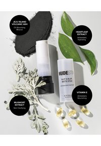 NUDESTIX BLOT & BLUR MATTE STICK - Primer