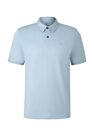 Hellblaues Poloshirt aus glattem Stoff. Verfügt über einen klassischen Kragen, zwei schwarze Knöpfe und ein dezentes Logo auf der Brust. Kurzärmlig.