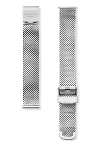 Correa de reloj de malla de acero inoxidable plateado con un acabado texturizado, que cuenta con un cierre de metal seguro y marcas en la zona del cierre.