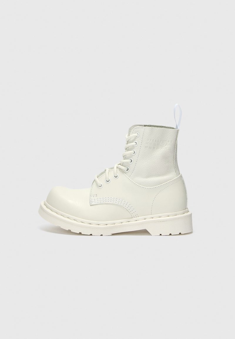 MM6 Maison Margiela Μποτάκια με κορδόνια - vintage smooth/white virginia/white