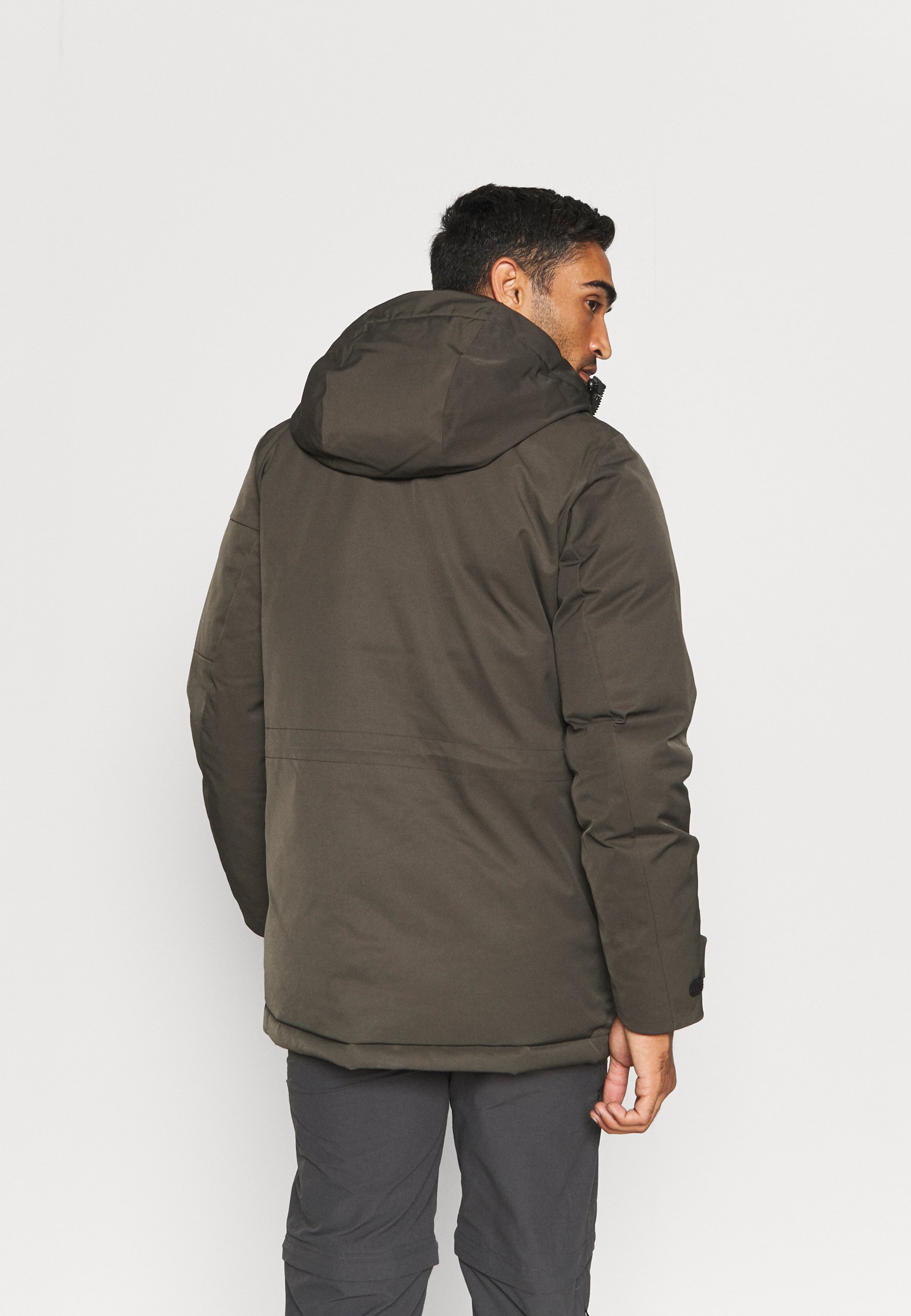 peak performance expedition parka