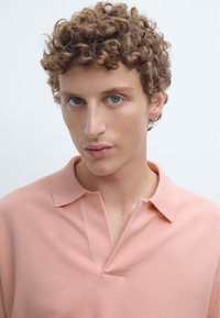 Massimo Dutti LIGHTWEIGHT V-NECK - Piké - pink