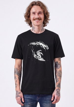 watapparel SURFING SPACEMAN UNISEX - T-shirt print - black