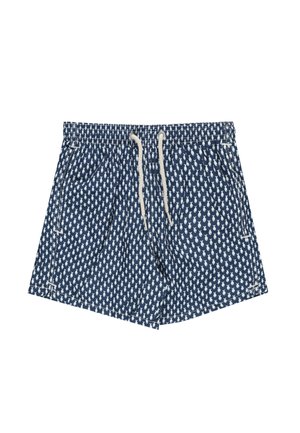 Costume da bagno blu navy con motivo di pesci bianchi, fascia elastica, coulisse bianca e tasche laterali.