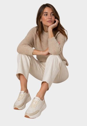 TWINSET, Sneakers basse - bic ottico/madreperla scuro