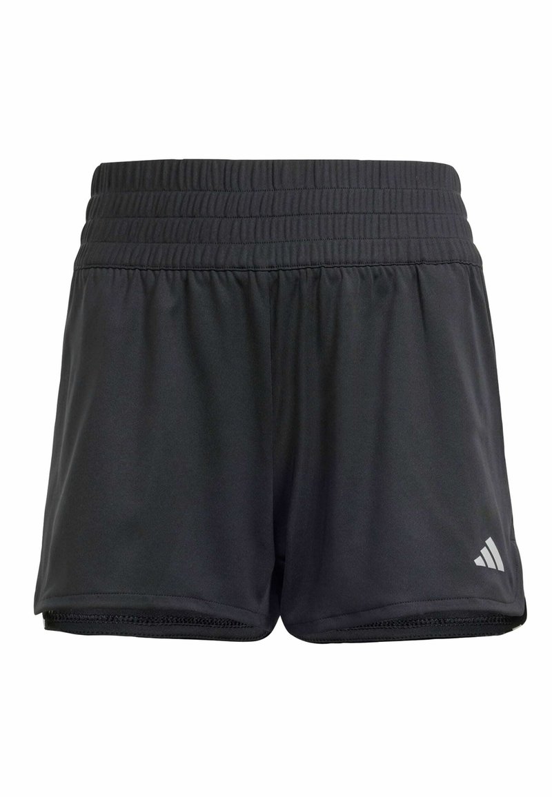 Pantalones cortos deportivos negros hechos de tela ligera con una cinturilla elástica y forro de malla transpirable. Presenta un logo blanco en la parte inferior de la pierna izquierda.